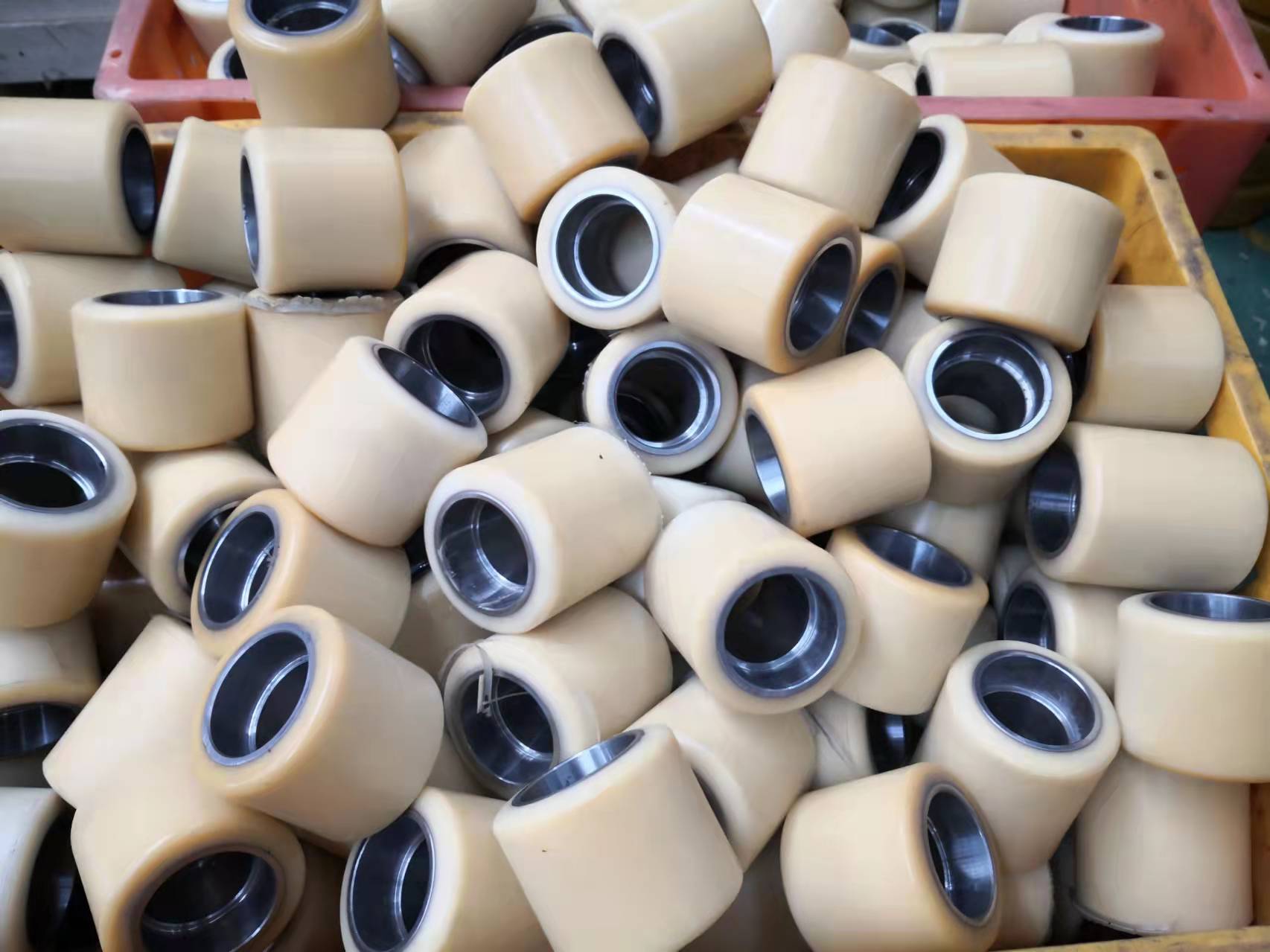 �۰����_݆��AGV�O���еđ��Ã���